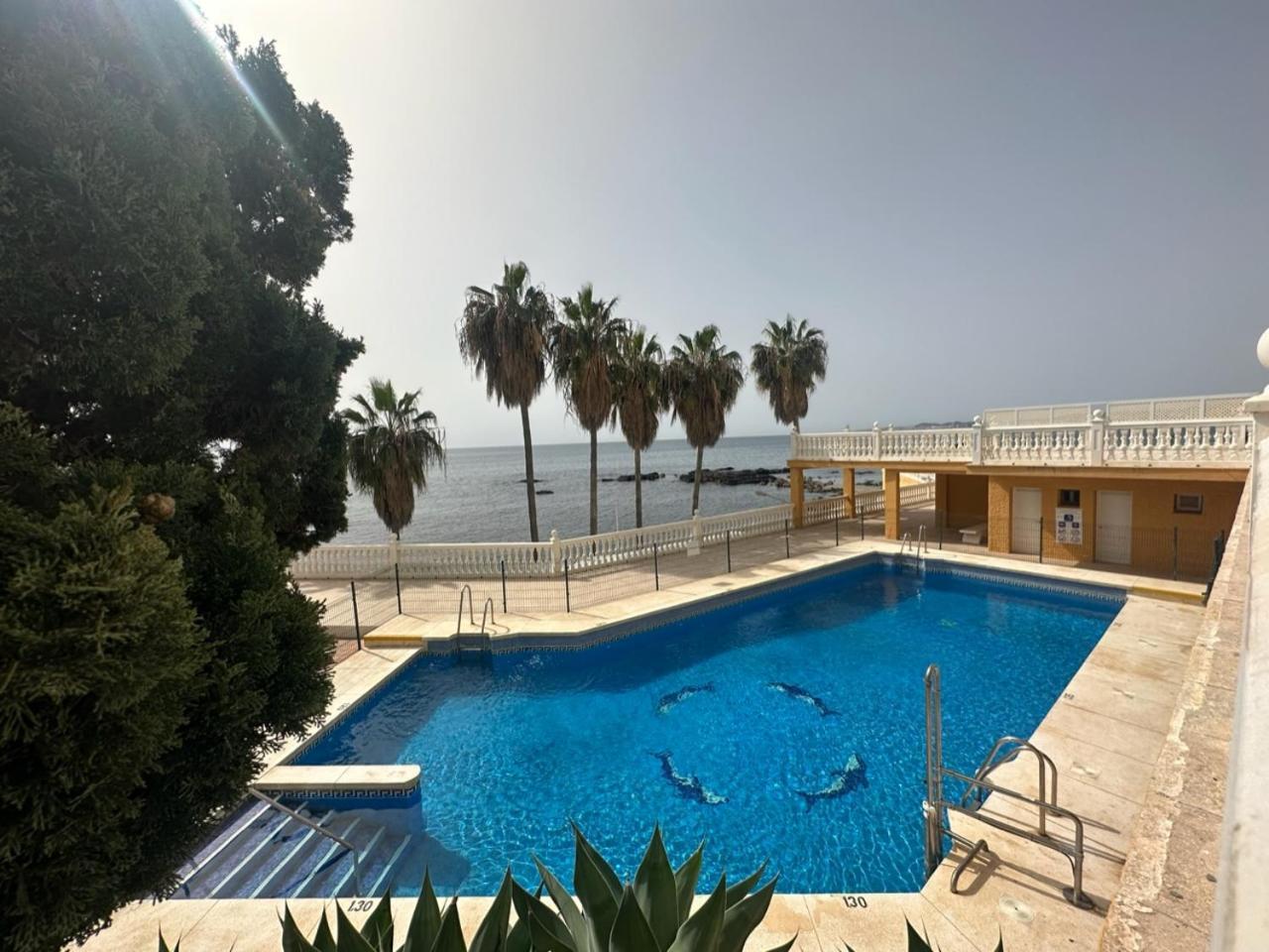 La Perla Beach Benalmadena Luaran gambar
